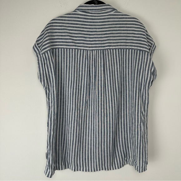 Orvis Womens Button Up Top Size Medium Linen Blend Striped Nautical Beachy - Picture 2 of 8
